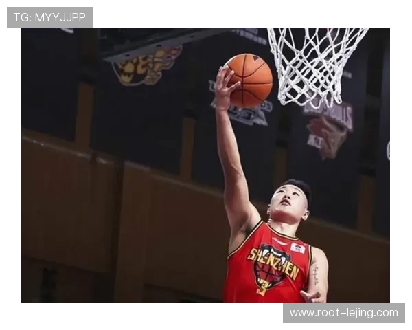 贺希宁全场3次抢断 防守端同样做出重要贡献